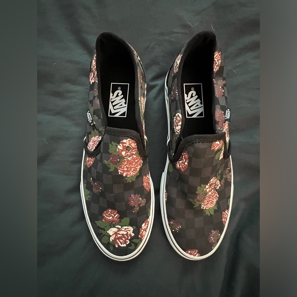 NWOT Black Floral Checkered Vans